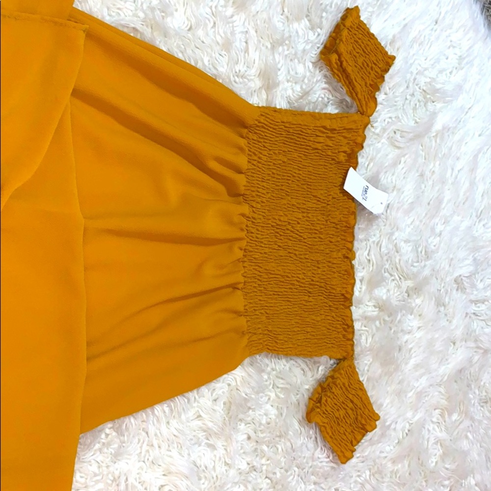 Woman's Medium Dress